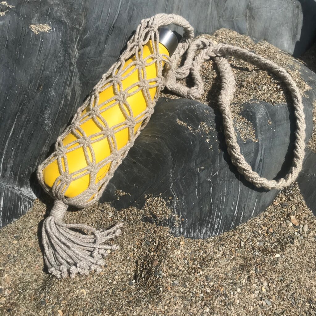 Macramé Water-bottle Bag Kit by Cocoon&me
